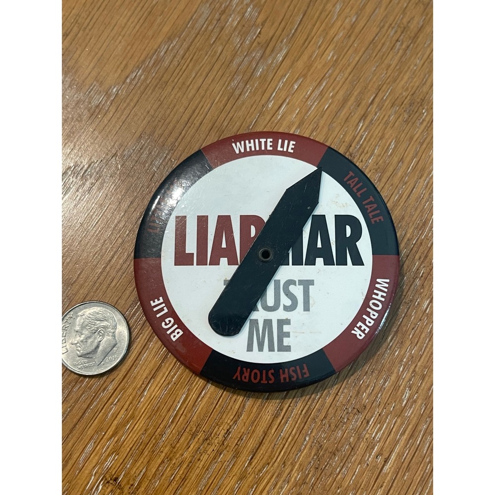 00042 - Vintage Liar Liar Spinner Pin Badge Novelty Humor Retro Collectible - Picture 2 of 5